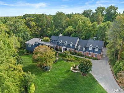 24 Oakleigh Ln, Saint Louis, MO, 63124