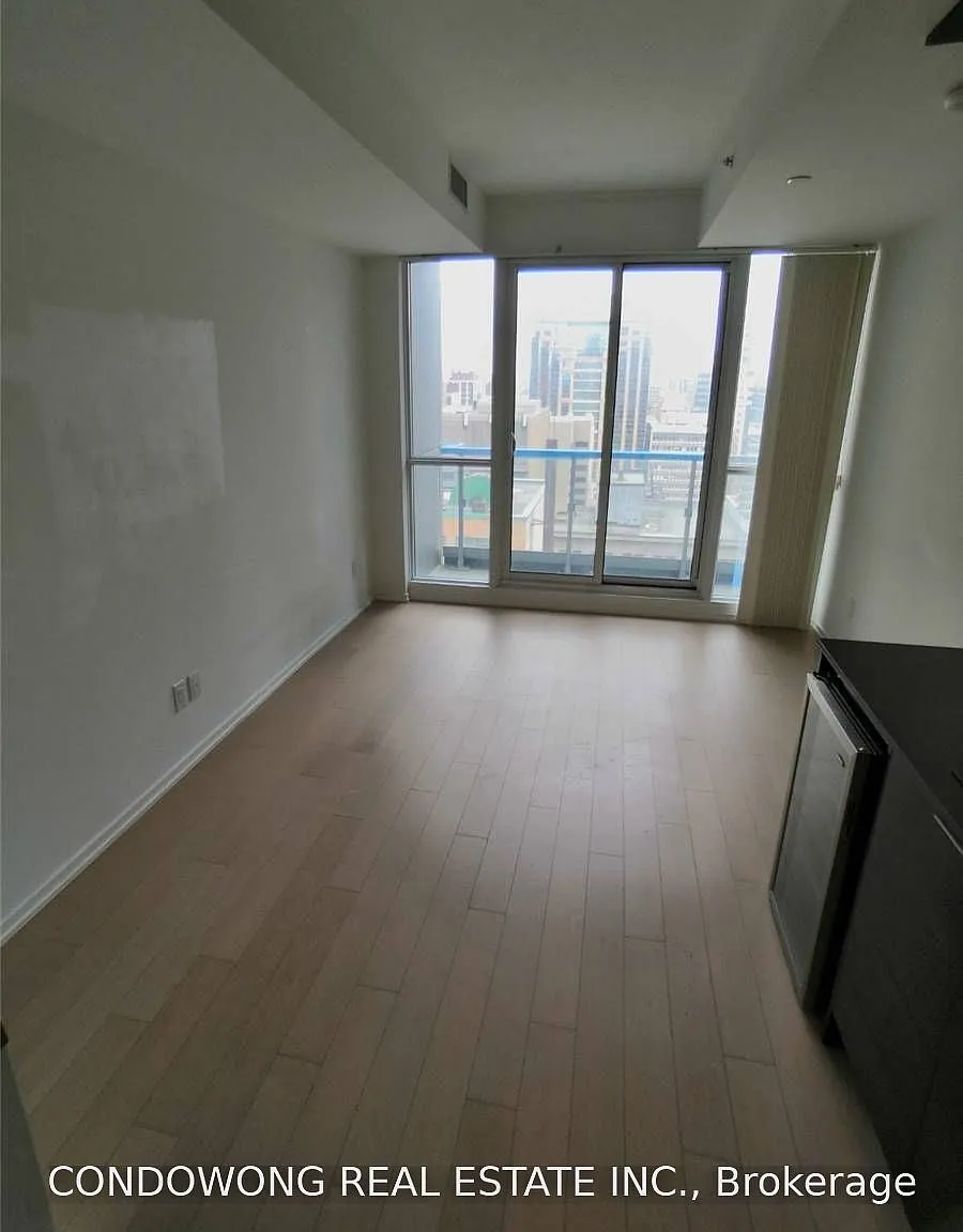 Studio, $1,950 — Photo 3