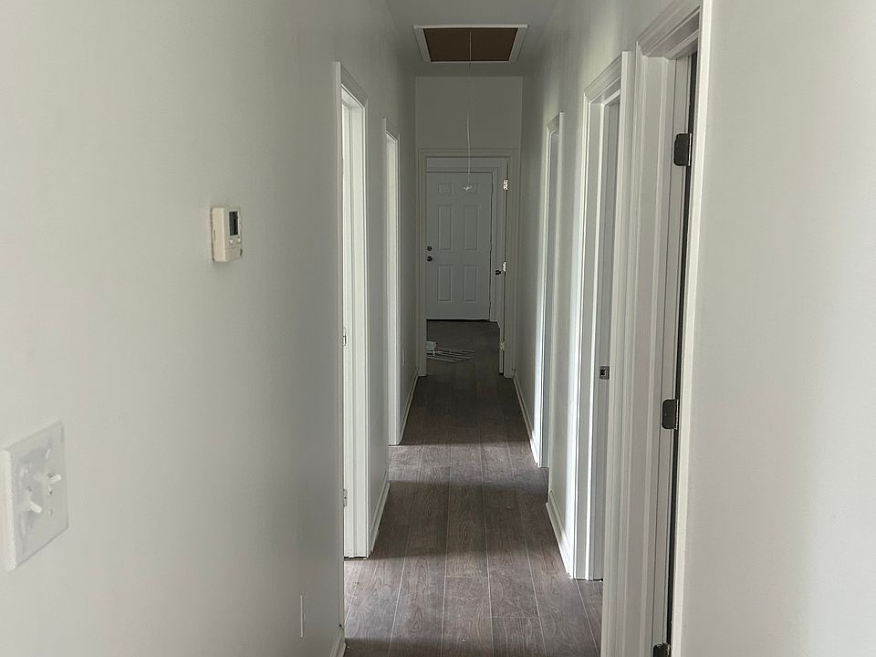 2nd image of 4904 Camelia St #2