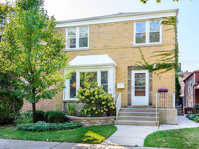 1st image of 7036 N Rockwell St
