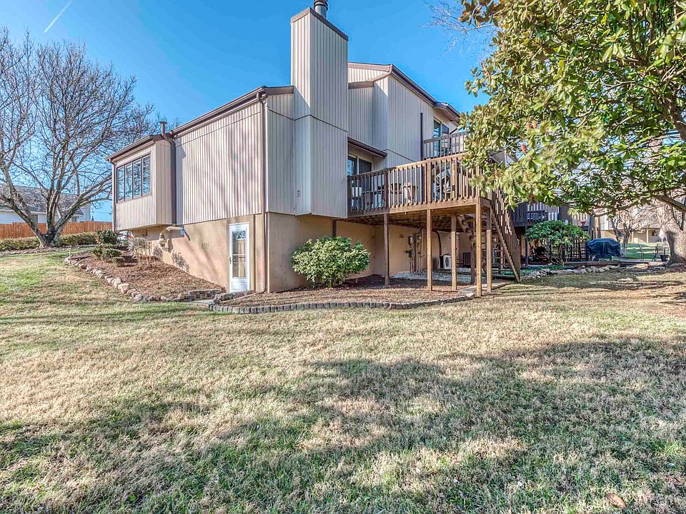 1068 Pebble Dr Bristol VA Zillow