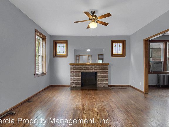 2nd image of 4957A Chippewa St