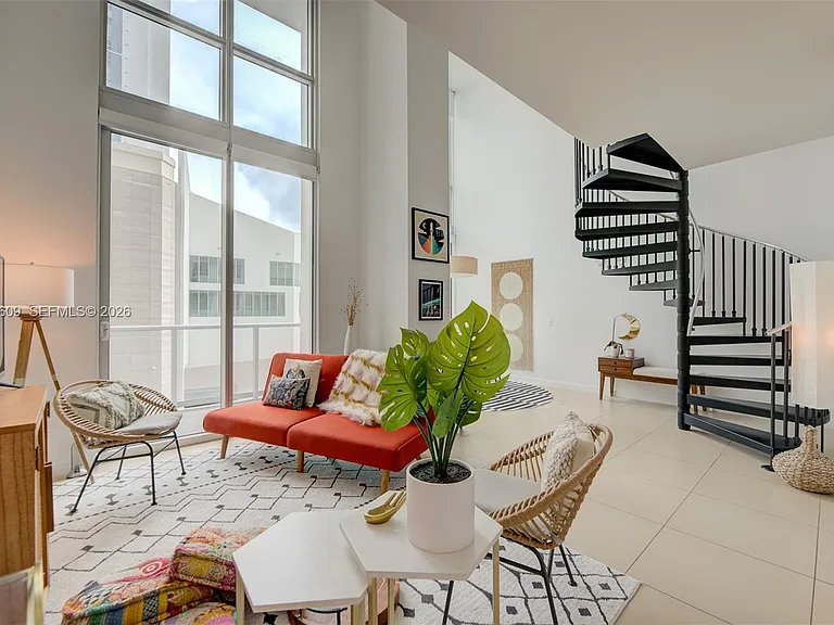 300 S Biscayne Blvd #L-428 — Photo 6
