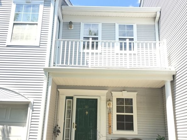 341 Cynthia Ln