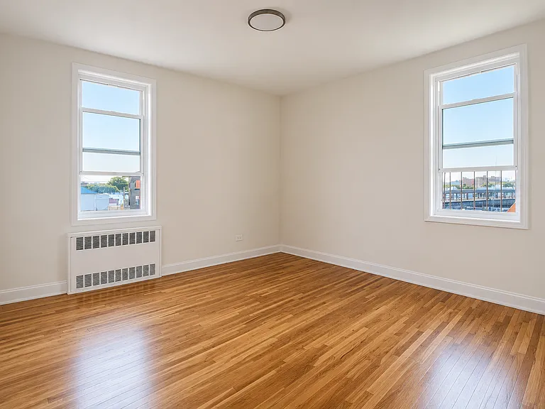 367 Avenue S #503 — Photo 8