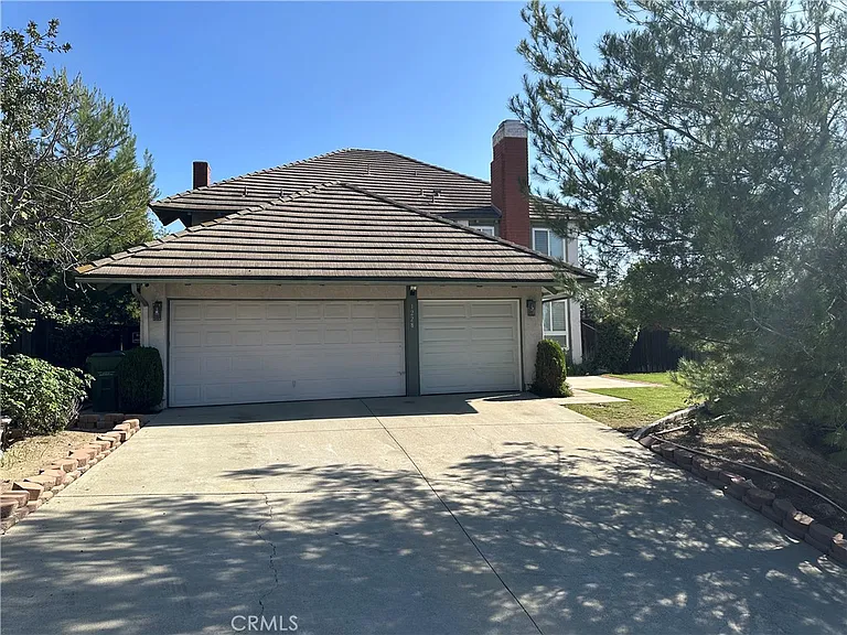 1228 Calle Vistaso — Photo 1