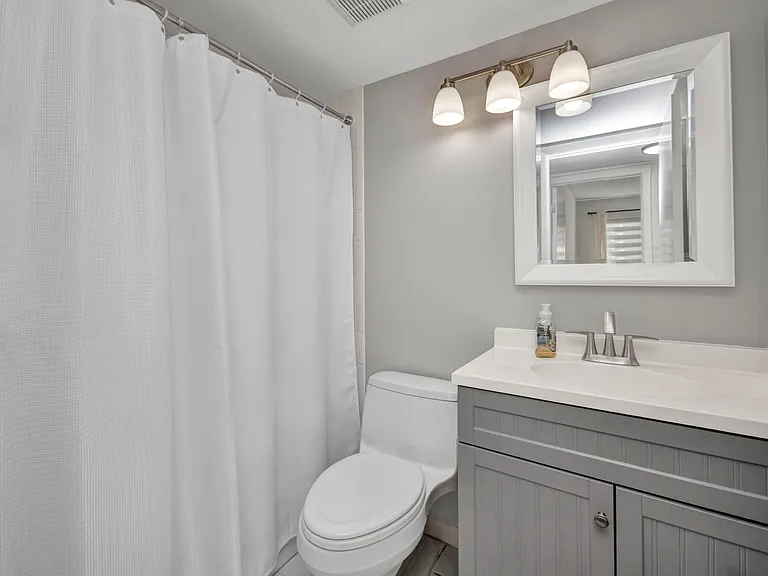 638 Bird Bay Dr E #201 — Photo 11