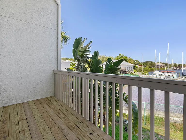909 S Ponce De Leon Blvd — Photo 14