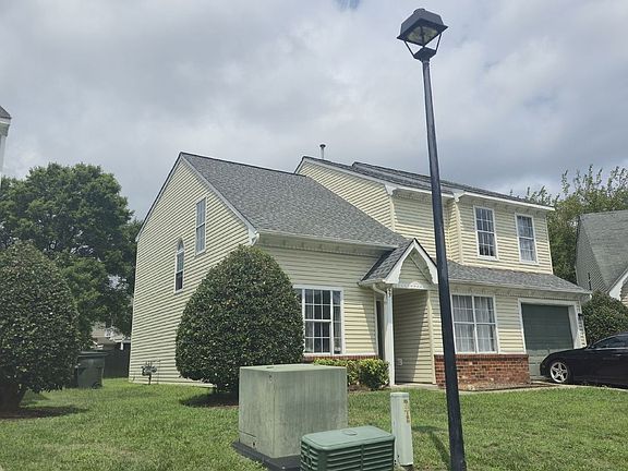 2nd image of 53 Centre Port Cir