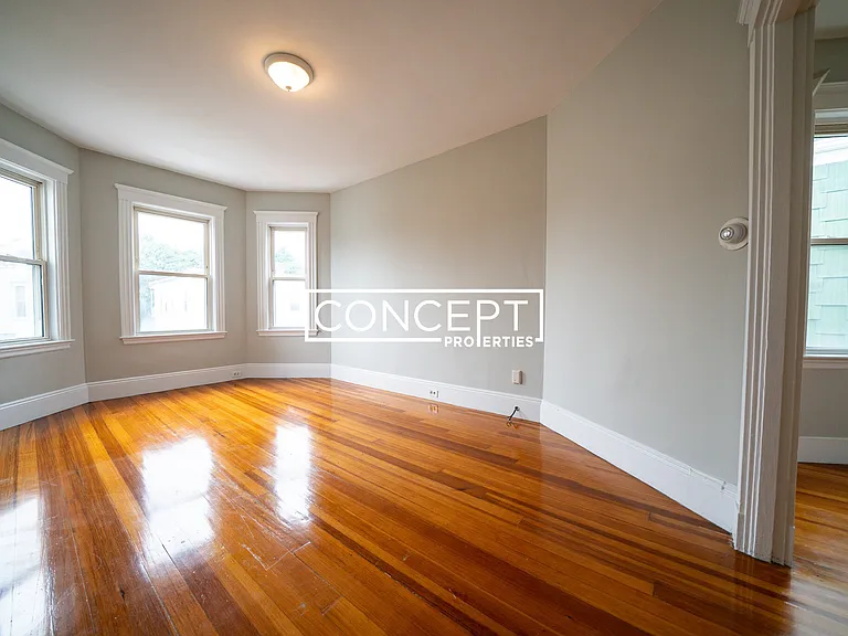 42 Sudan St #3 — Photo 10
