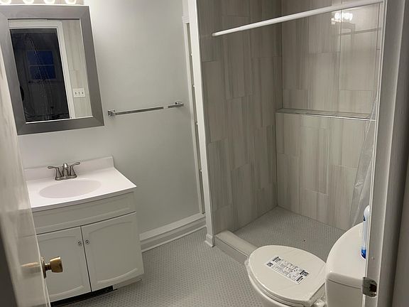 2nd image of 2306 E Superior St #5