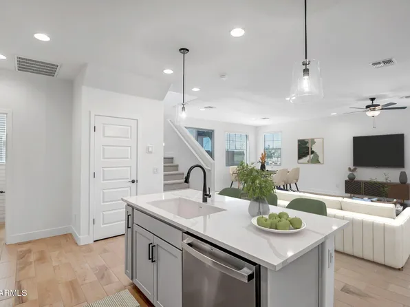 43282 N Hinoki Street, Queen Creek, AZ 85140