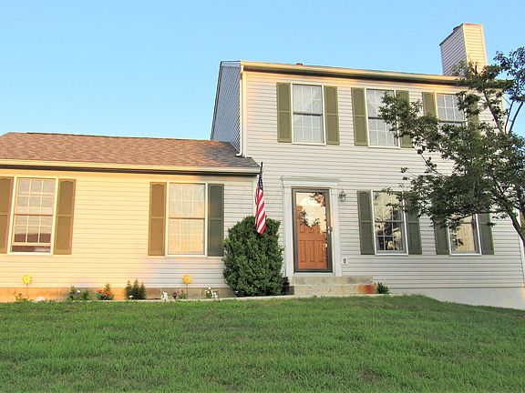 2nd image of 1744 Tecumseh Dr