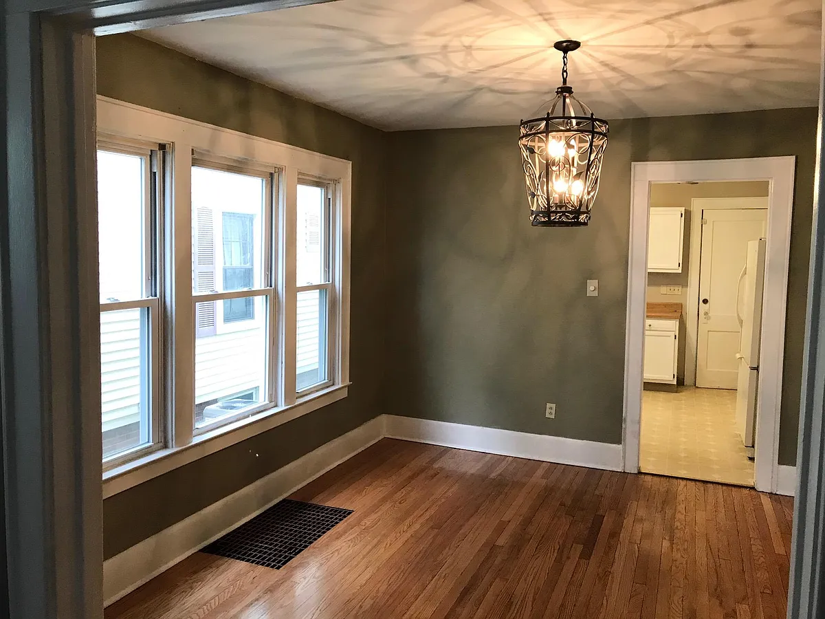 Building Photo - 137 Mildred Ave #1