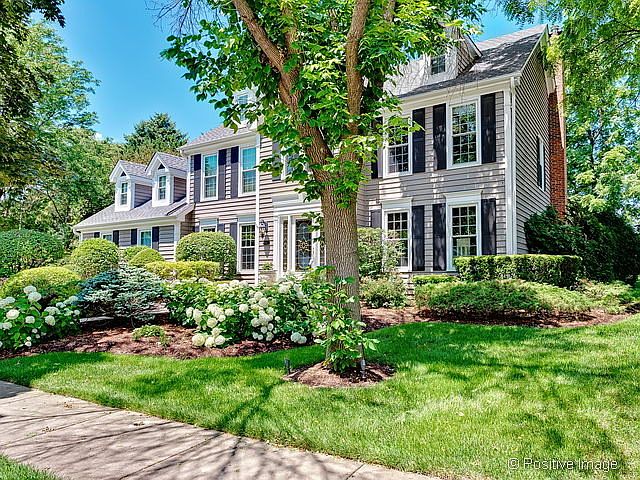 1st image of 832 Abbey Dr