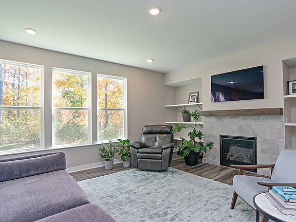 5th image of 4723 Rocky Hollow Dr