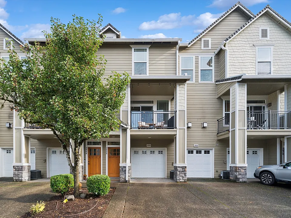 3850 Summerlinn Dr