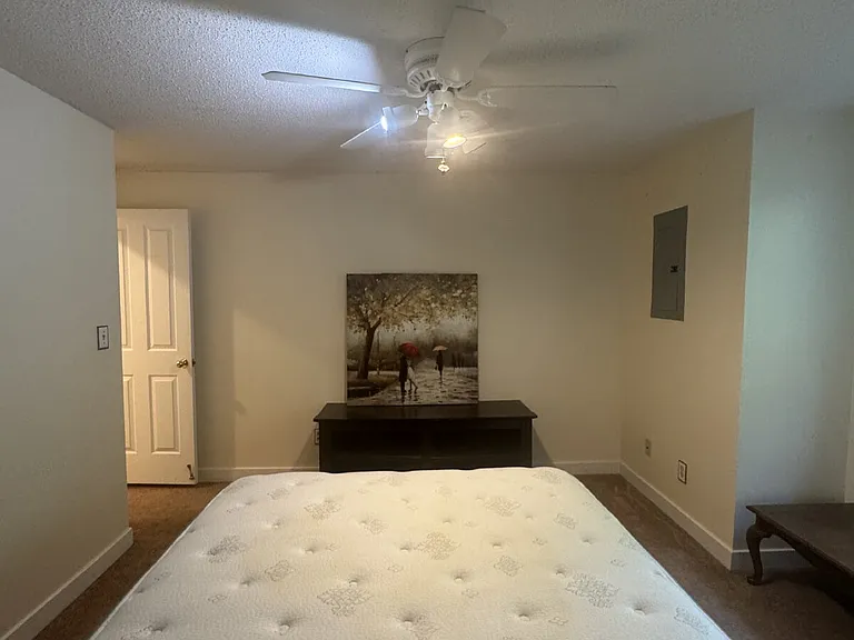 299 Blue Ridge Dr S #1 — Photo 10