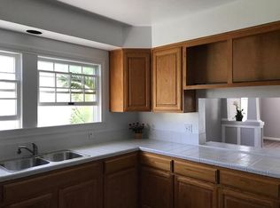 215 Foster St APT A, Martinez, CA 94553