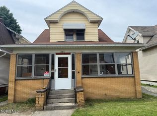 2611 Chase St, Toledo, OH 43611