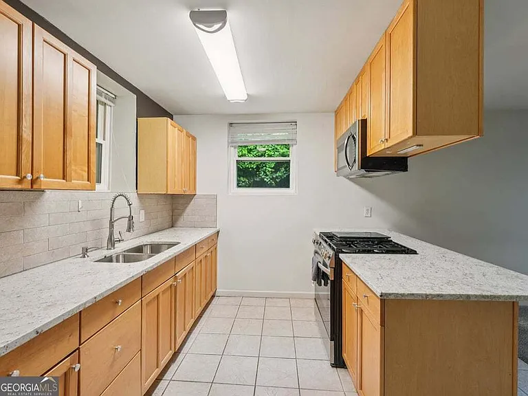 508 Cool Creek Trl SE — Photo 11