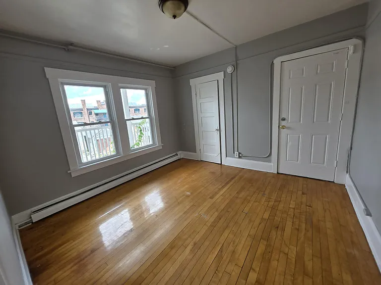 23 S Main St #5 — Photo 2