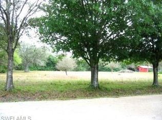 5631 Carter Rd, Fort Myers, FL 33905