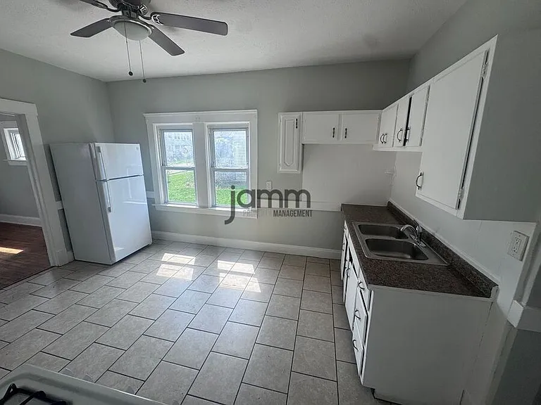 4350 W 28th St #4350 W 28TH ST DOWN — Photo 13