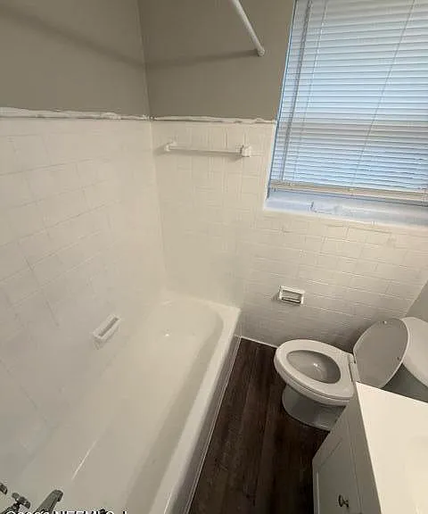 2117 Spring Park Rd #3 — Photo 6