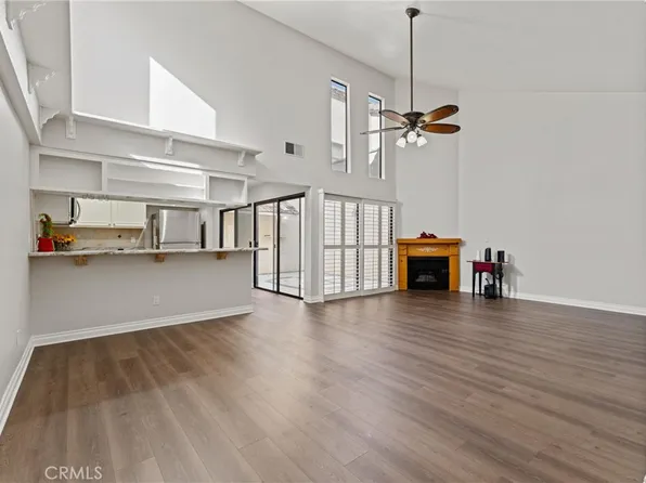 43334 32nd St W Unit 34, Lancaster, CA 93536