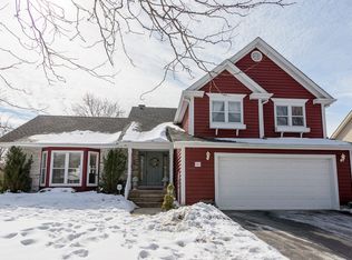 945 Elm St, Naperville, IL 60540