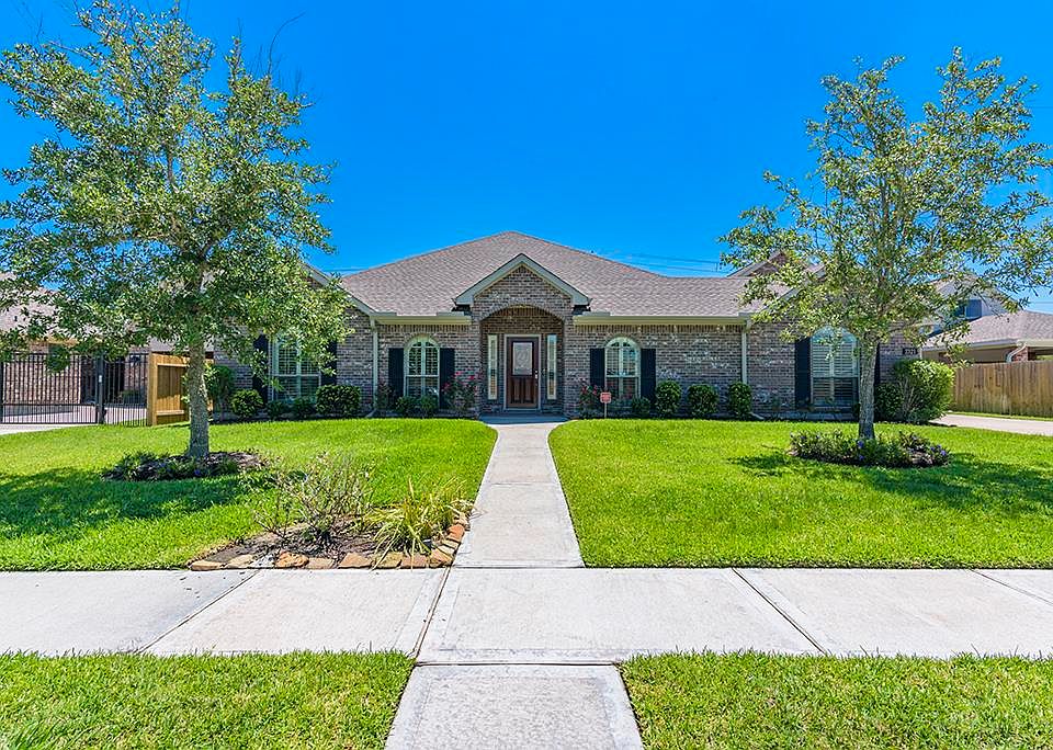 1st image of 2321 Casa Grande Dr