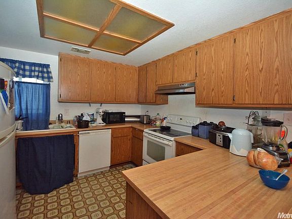 3rd image of 2980 Brookstone Way