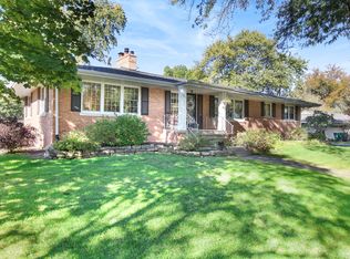 711 Lois Pl, Joliet, IL