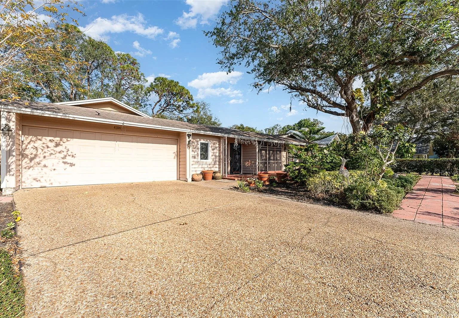 4104 Avenida Madera — Photo 1