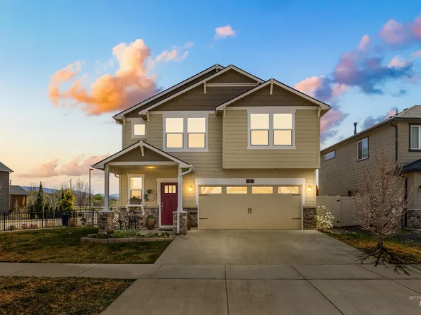 16 N Caracaras Way, Eagle, ID 83616