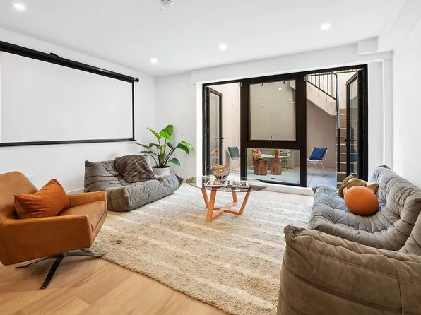 232 S 2nd St Unit Garden, Brooklyn, NY 11211