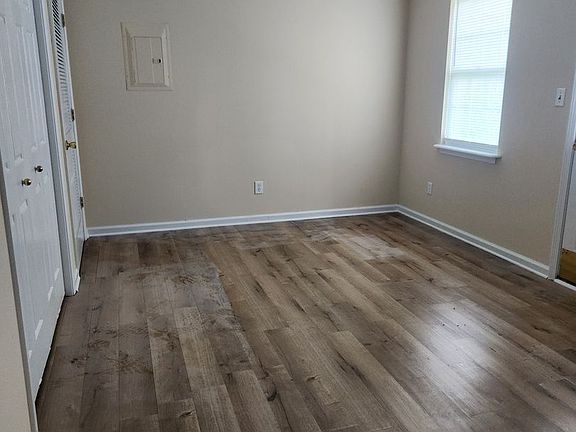 5th image of 104 Bob White Way #7c7634ea3