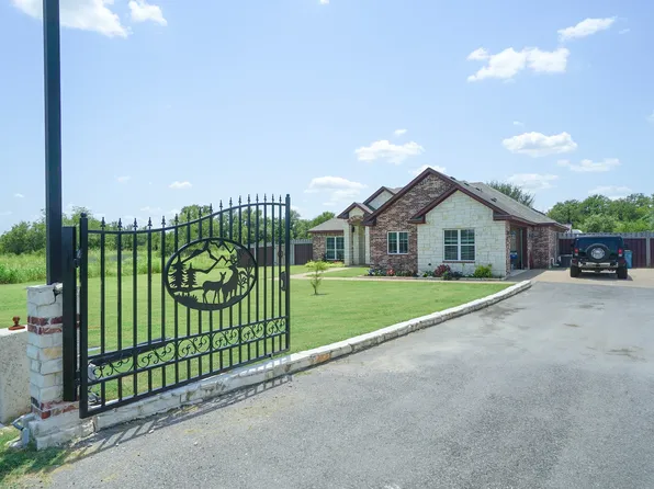 617 Mesquite Tree Rd, Waco, TX 76705