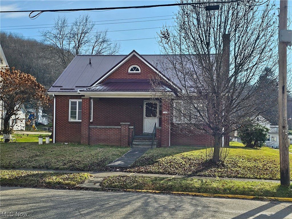 281 2nd St, Bergholz, OH 43908 MLS 5006295 Zillow