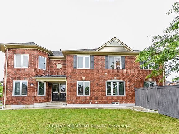 4th image of 26 Levida St