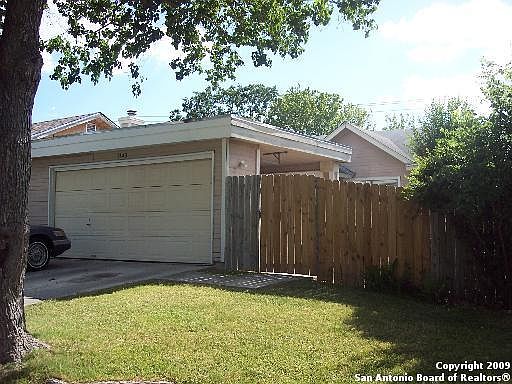 1st image of 1343 BAYOU ST