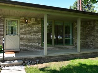 49327 Winchester Ct, Shelby Township, MI 48315