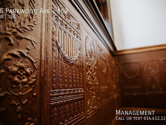 3rd image of 48 Parkwood Ave #102