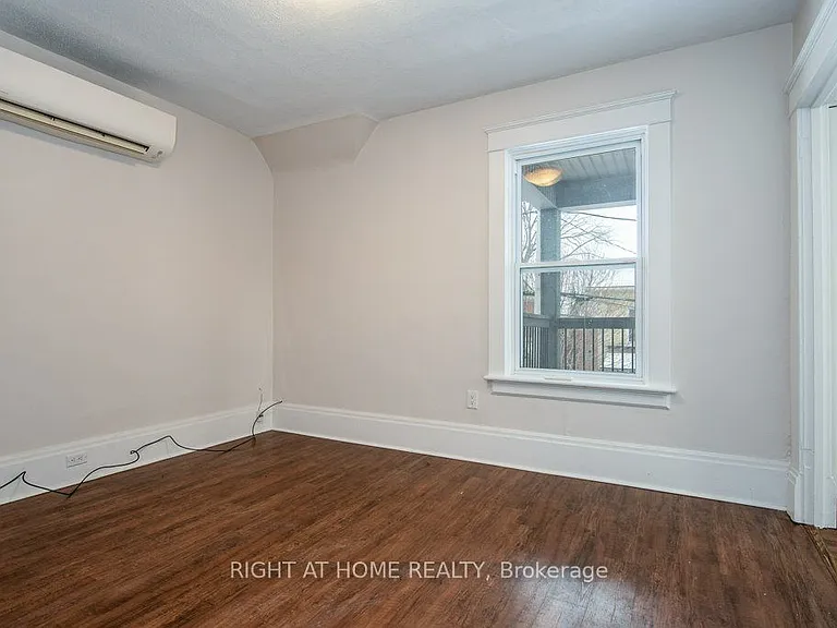 94 Scott St #2 — Photo 9