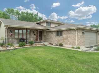 3126 Rosiclaire Ct, South Chicago Heights, IL 60411