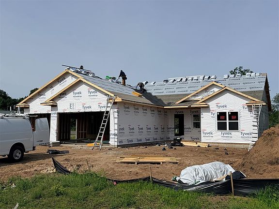 2nd image of 3502 112th Street