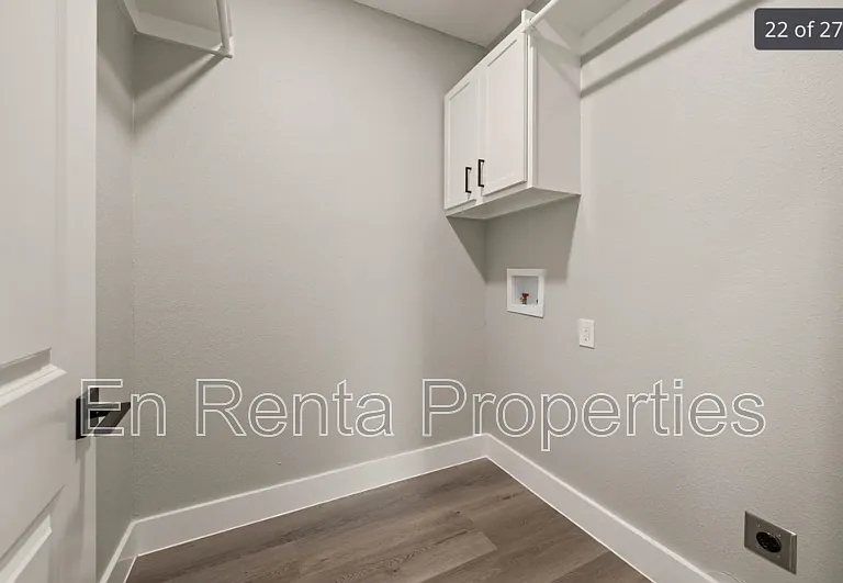 3329 Hemphill St — Photo 26