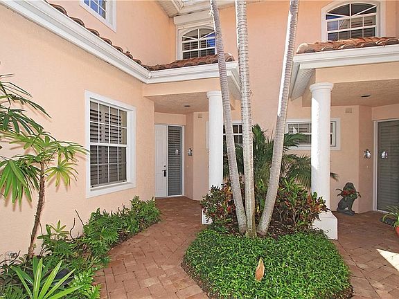 2nd image of 8472 Abbington Cir APT 2011