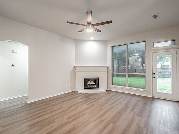 4th image of 3512 Permian Ln